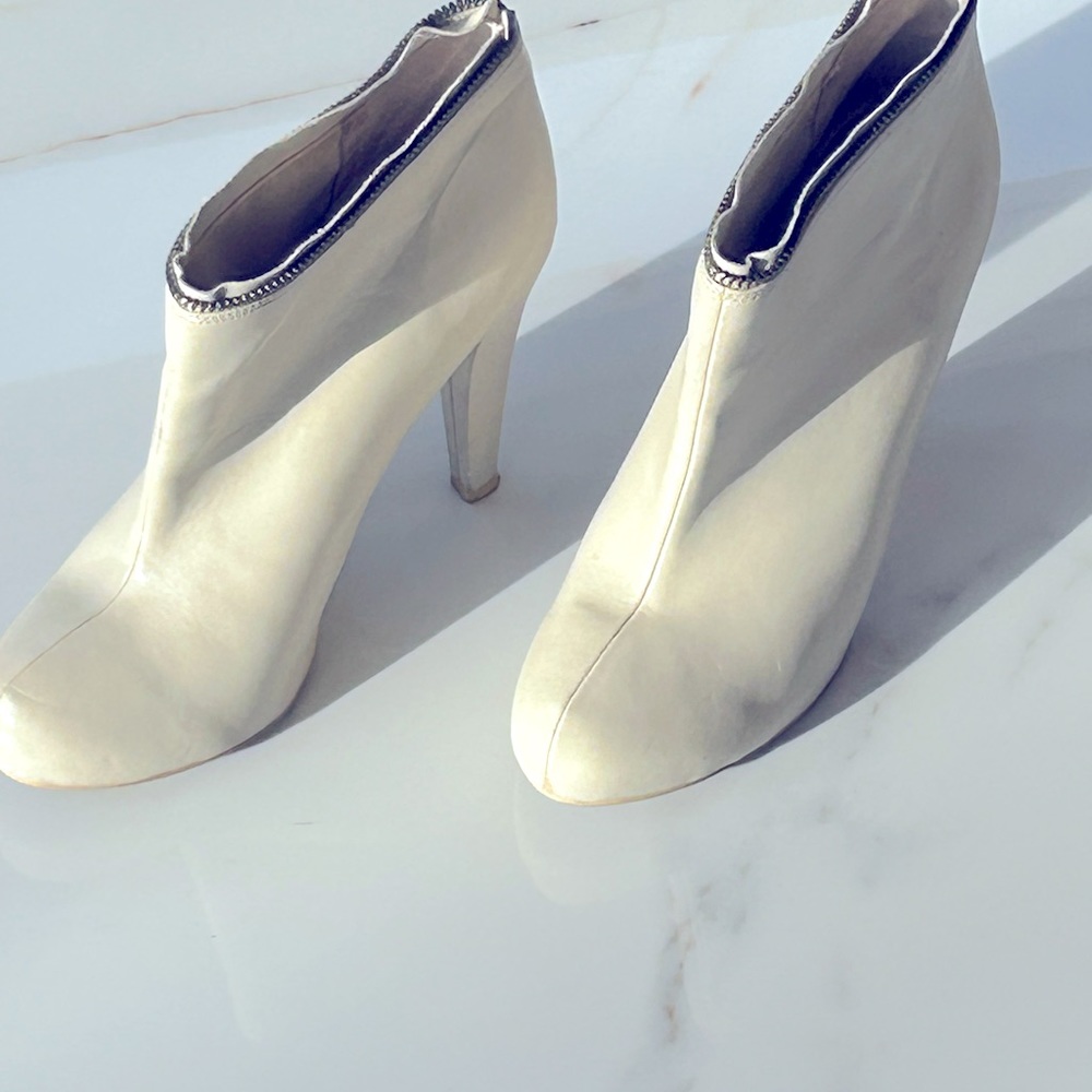Ivory high Heel Fashion Boots